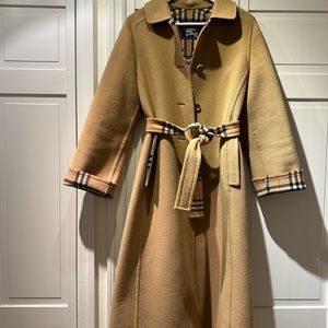 Authentic Vintage Burberry 100% Wool Classic Canel Novacheck Belted Coat S M
